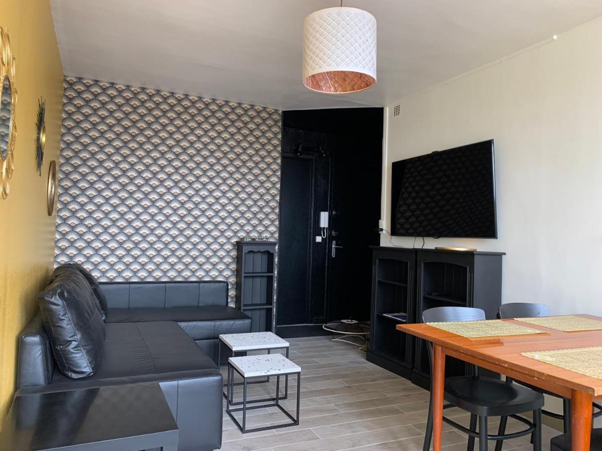 Les Pieds Dans L'eau - Locations Isahora Appartement *